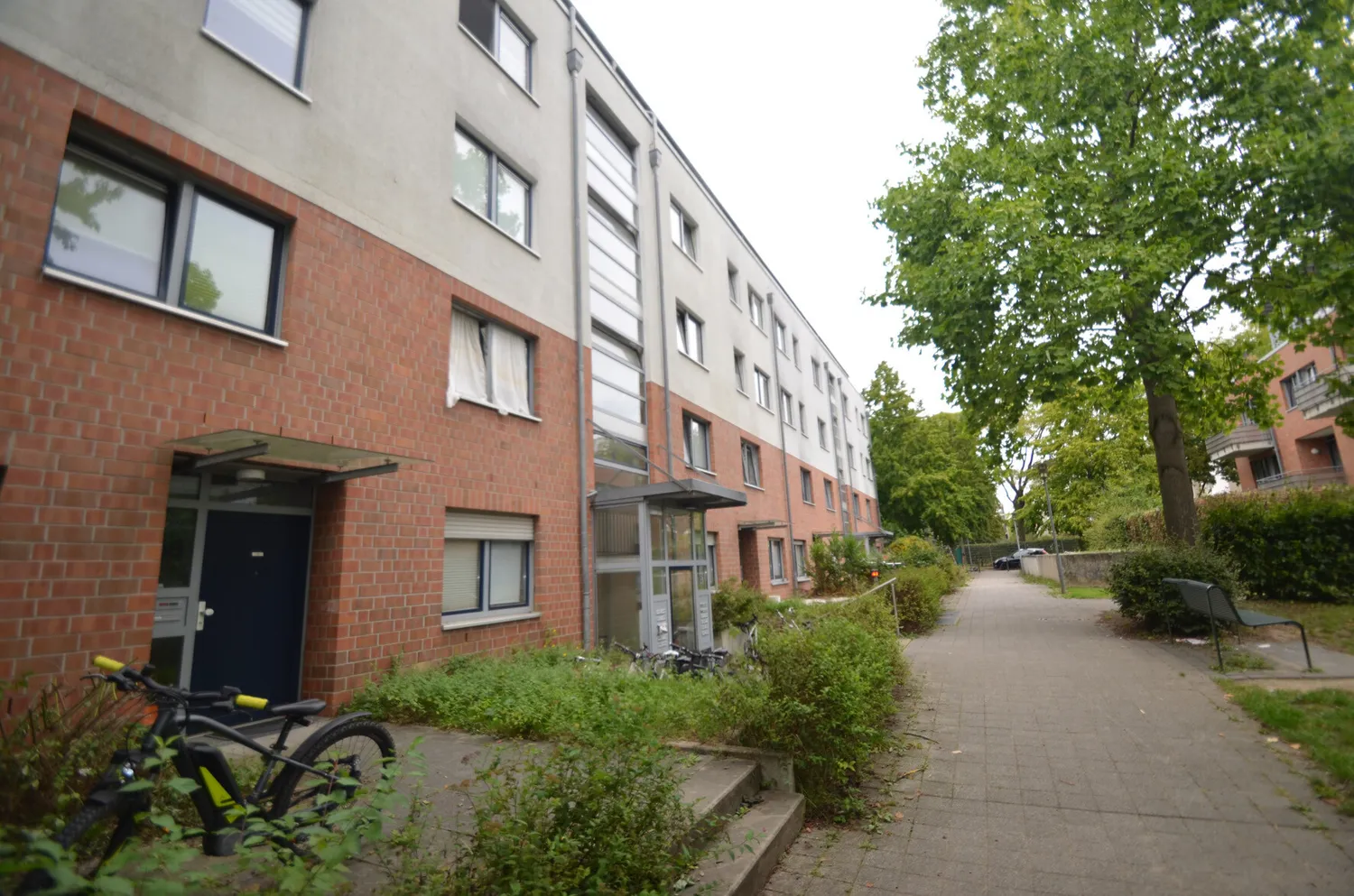 3 Zimmer Wohnung mit 77 m² in Köln – Bild 1