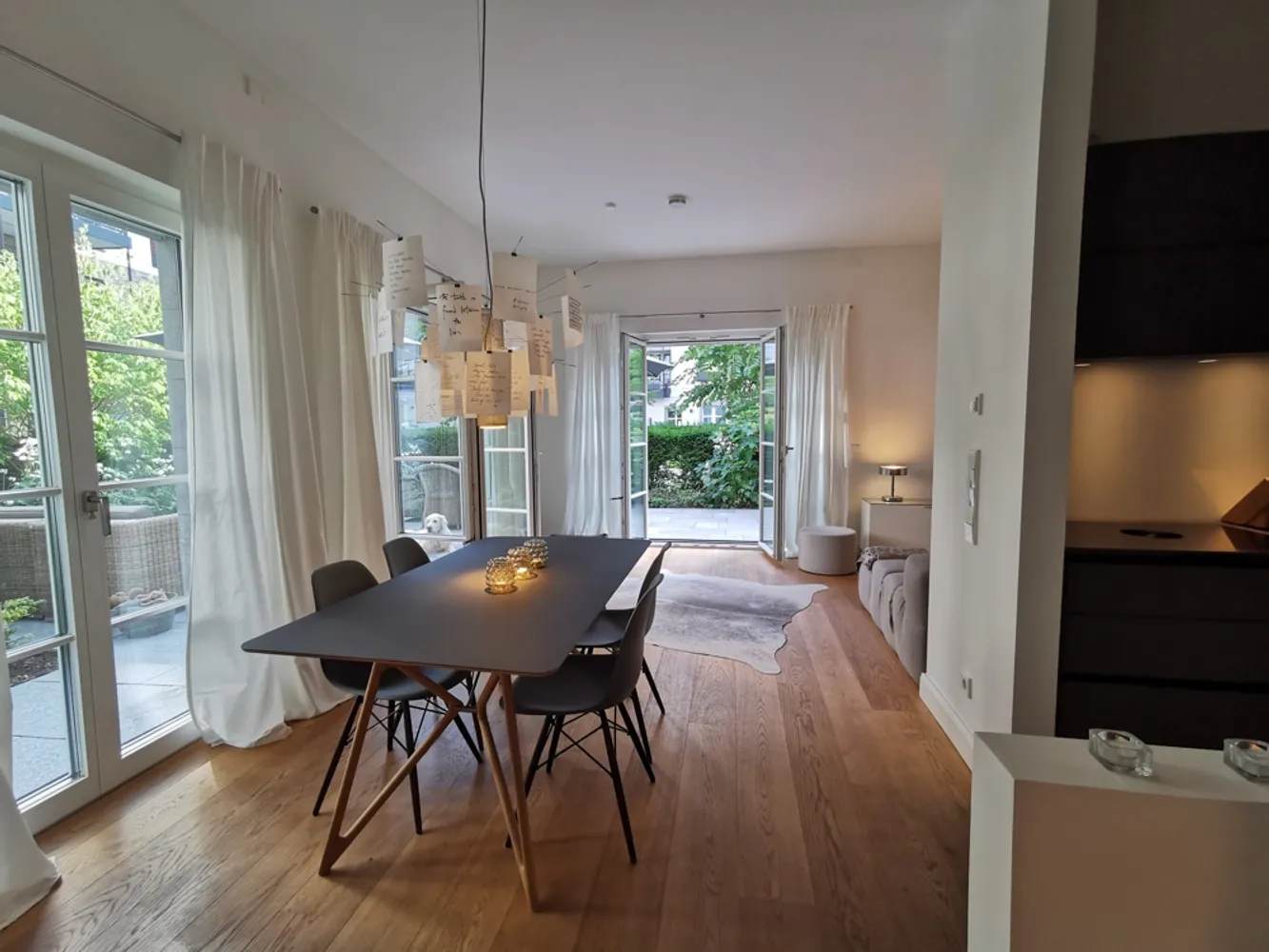 2 Zimmer Wohnung mit 99 m² in Düsseldorf – Bild 1