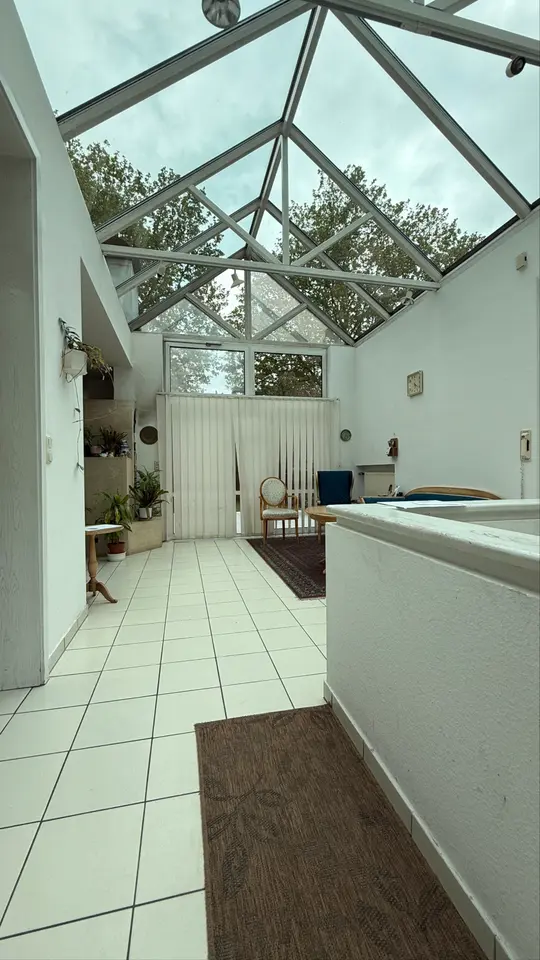 8 Zimmer Haus mit 110 m² in Frankfurt am Main – Bild 3