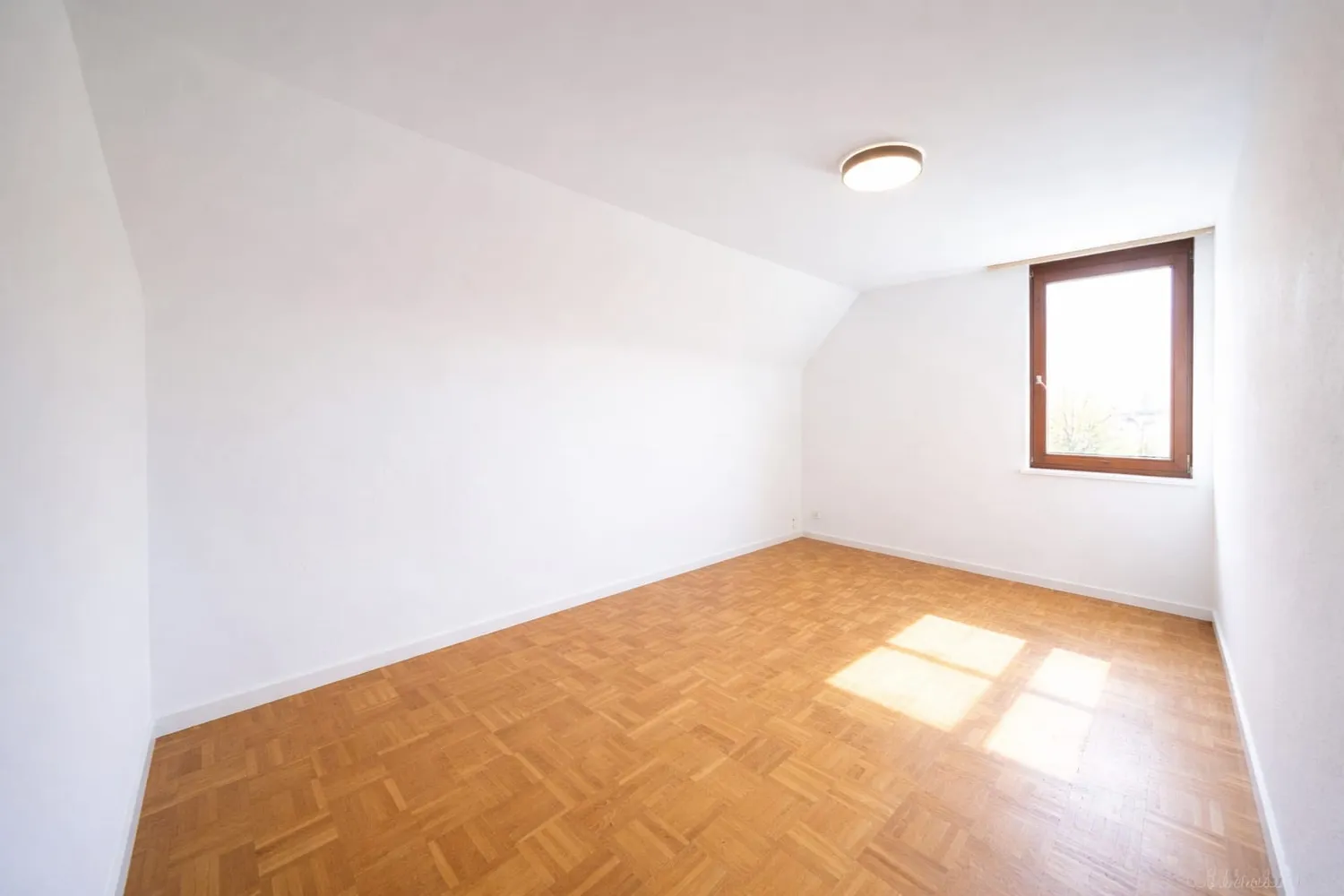 4 Zimmer Wohnung mit 98 m² in Esslingen am Neckar – Bild 6