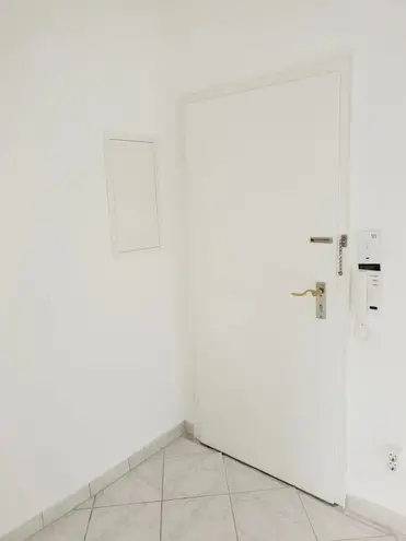 1 Zimmer Wohnung mit 23 m² in Köln – Bild 2