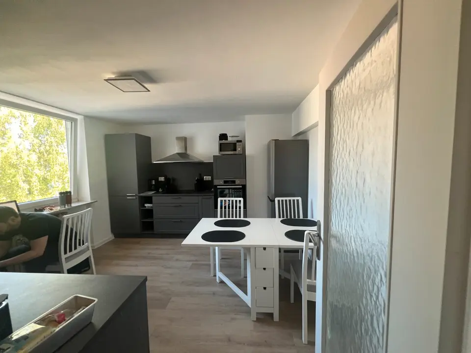 7 Zimmer Wohnung mit 178 m² in Bayreuth – Bild 1