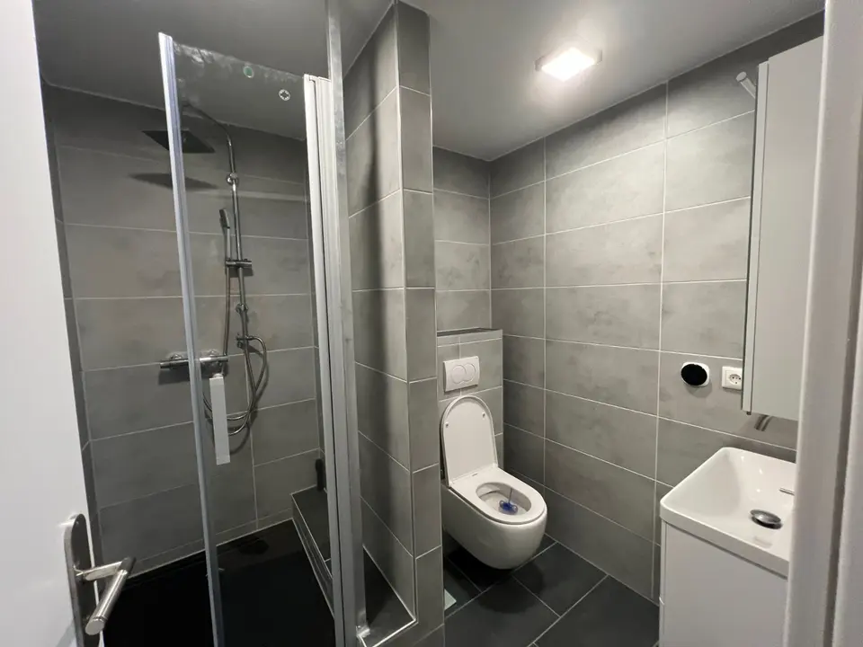 7 Zimmer Wohnung mit 178 m² in Bayreuth – Bild 8