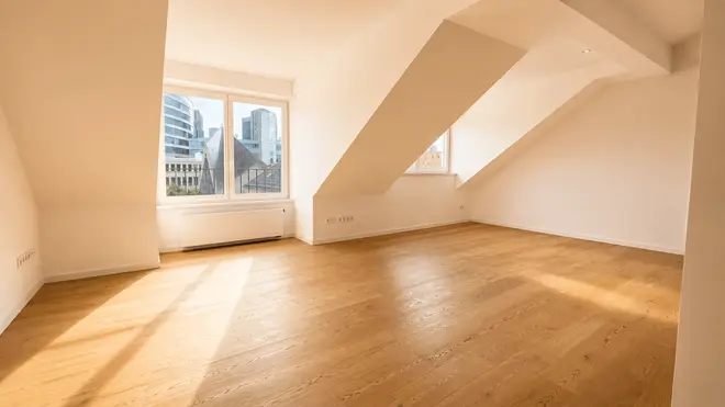 4 Zimmer Wohnung mit 200 m² in Frankfurt am Main – Bild 7
