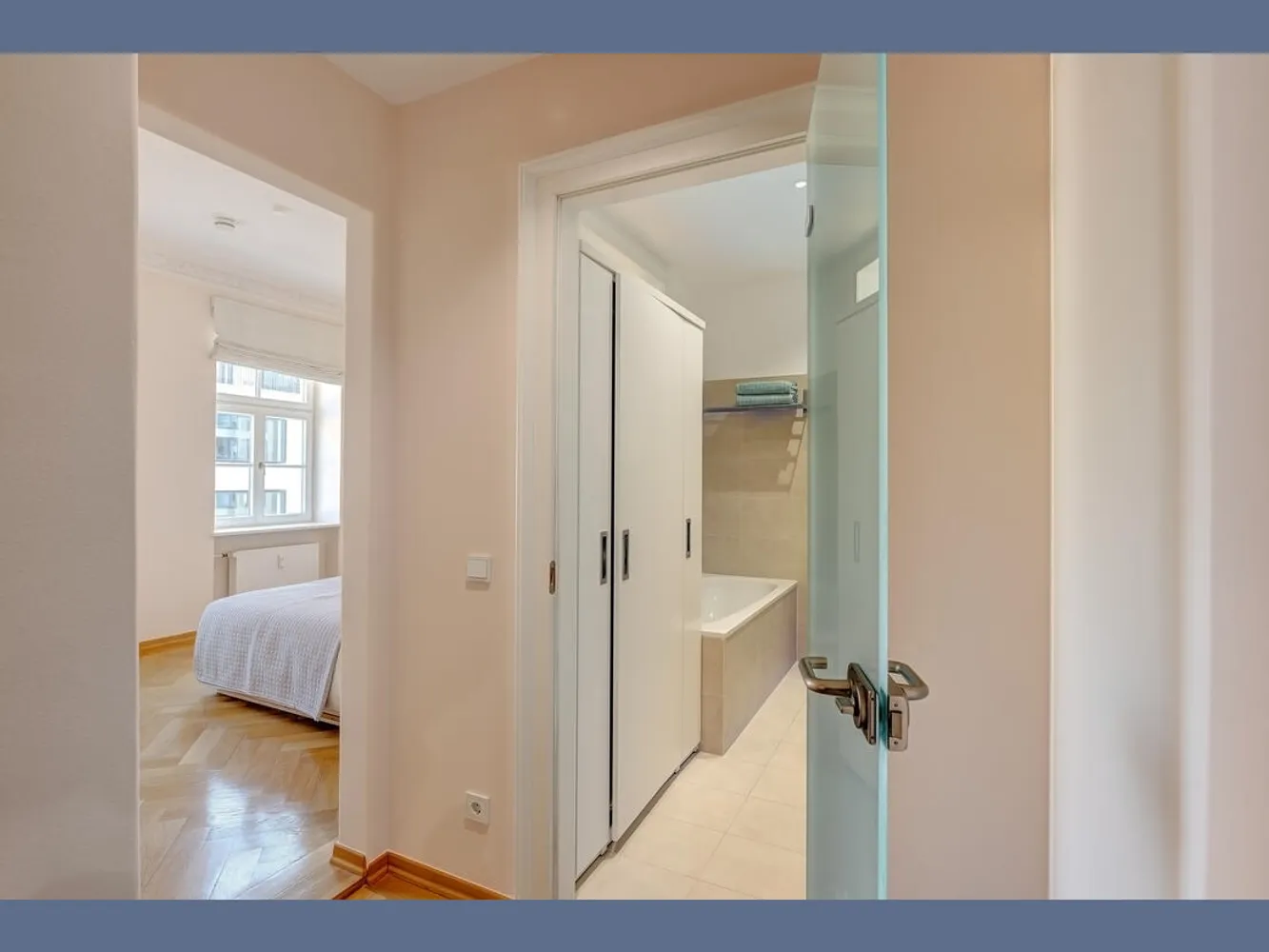 2 Zimmer Wohnung mit 73 m² in München – Bild 10