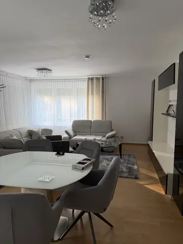 3 Zimmer Wohnung mit 90 m² in Karlsruhe – Bild 3