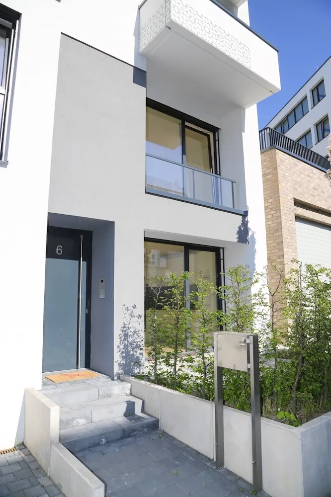 4 Zimmer Wohnung mit 141 m² in Stuttgart – Bild 1