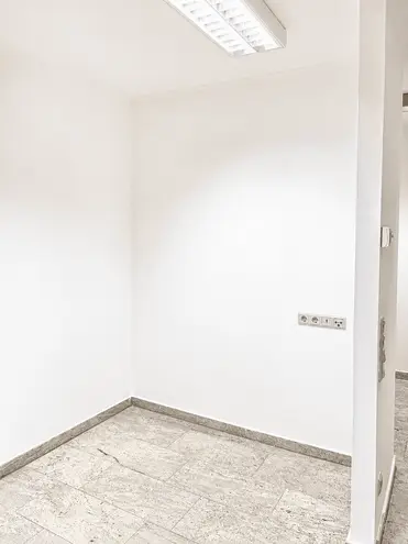 1 Zimmer Wohnung mit 33 m² in Saarbrücken – Bild 3