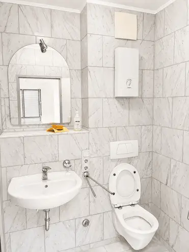 1 Zimmer Wohnung mit 33 m² in Saarbrücken – Bild 6