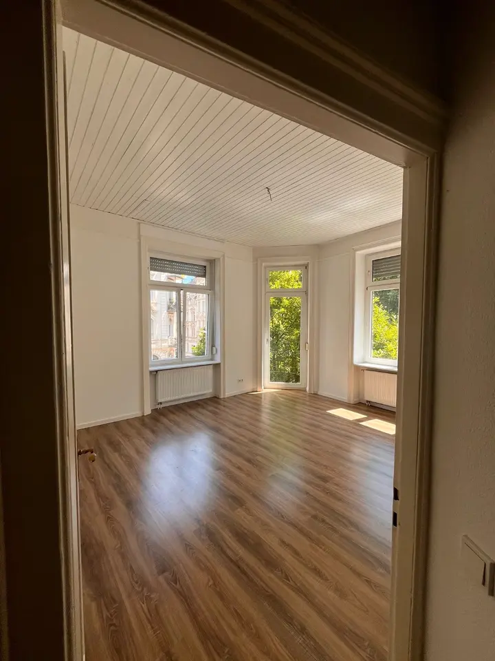 WG-Zimmer mit 100 m² in Wiesbaden – Bild 2