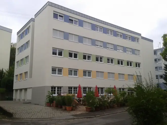 1 Zimmer Wohnung mit 32 m² in Saarbrücken – Bild 2