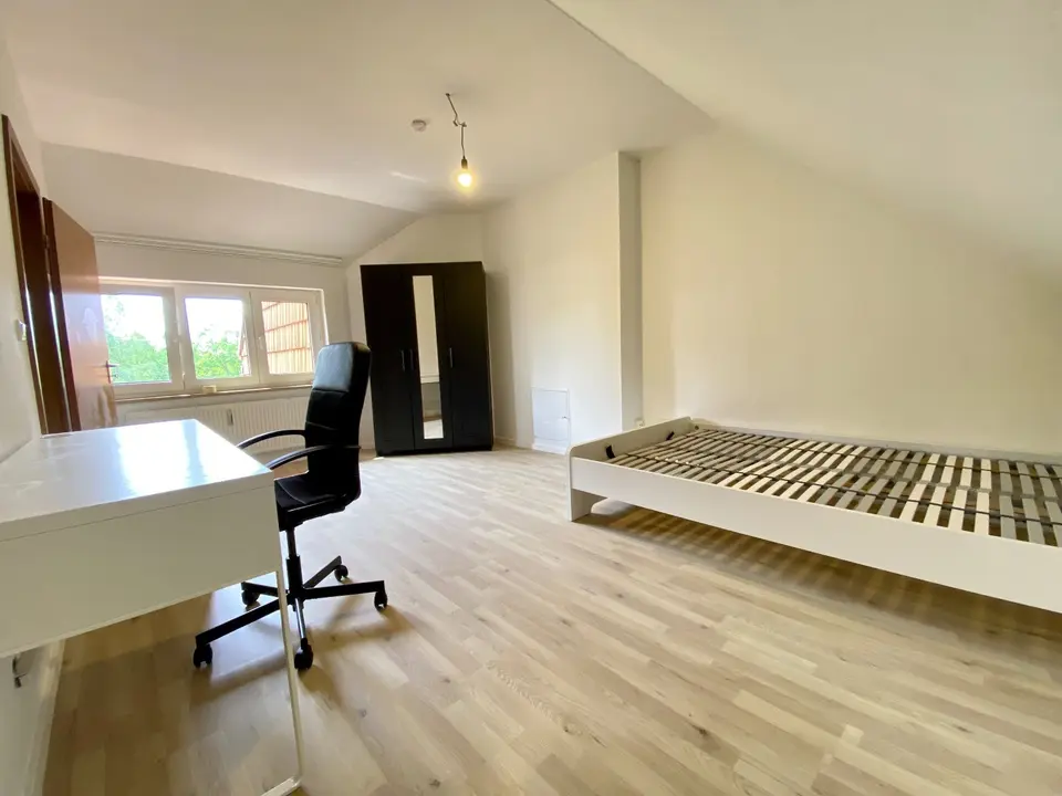 WG-Zimmer mit 17 m² in Norderstedt – Bild 1