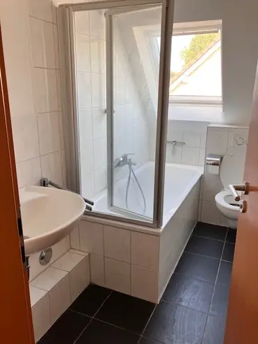 3 Zimmer Wohnung mit 75 m² in Duisburg – Bild 4