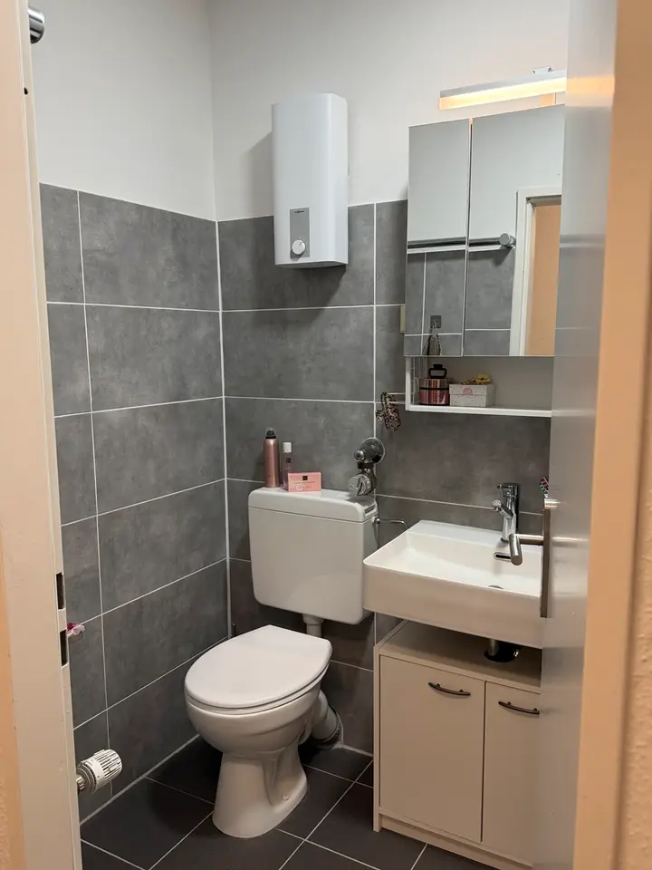 2 Zimmer Wohnung mit 54 m² in Neuss – Bild 2
