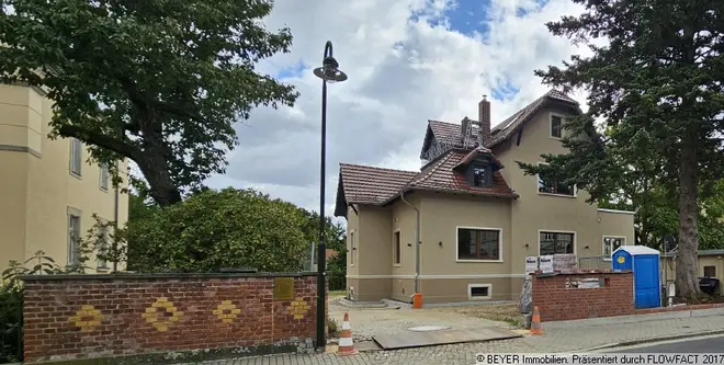 7 Zimmer Haus mit 232 m² in Dresden – Bild 1
