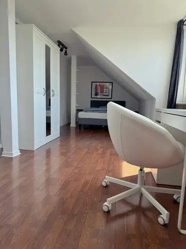 WG-Zimmer mit 15 m² in Düsseldorf – Bild 1