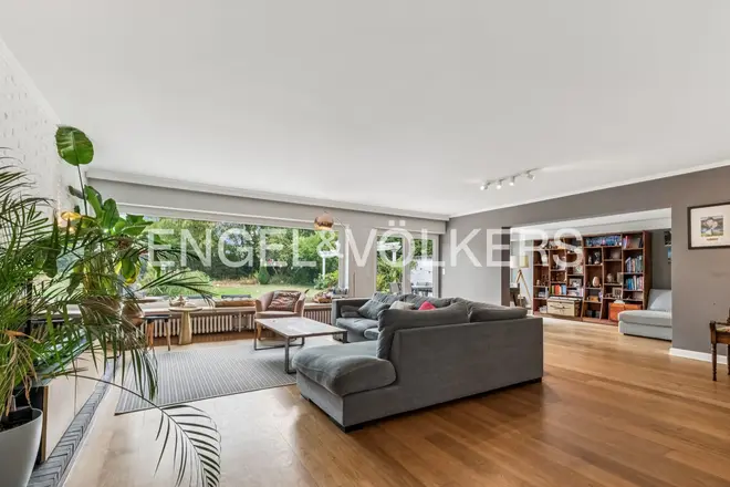 9 Zimmer Haus mit 250 m² in Bonn – Bild 2