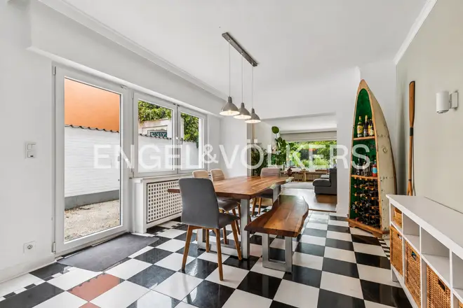 9 Zimmer Haus mit 250 m² in Bonn – Bild 4