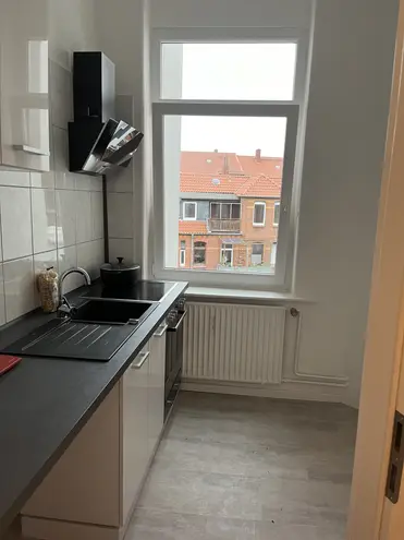 2 Zimmer Wohnung mit 42 m² in Hannover – Bild 1