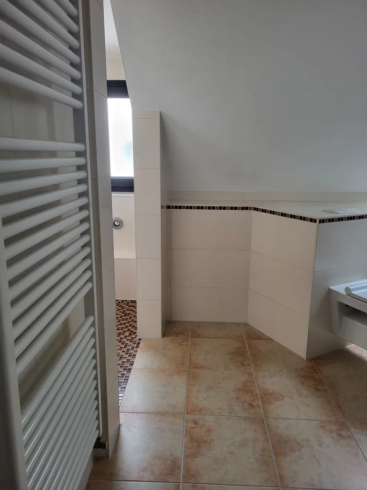 4 Zimmer Wohnung mit 90 m² in Homburg – Bild 7