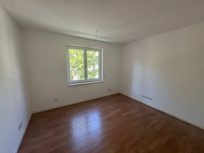 4 Zimmer Wohnung mit 133 m² in Freiburg im Breisgau – Bild 9