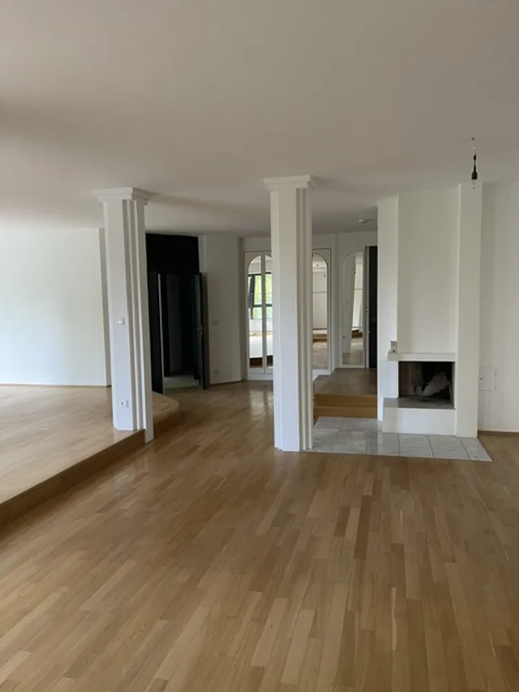 3 Zimmer Wohnung mit 169 m² in München – Bild 2