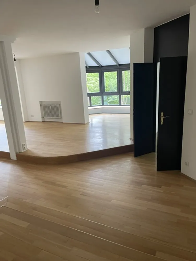 3 Zimmer Wohnung mit 169 m² in München – Bild 6