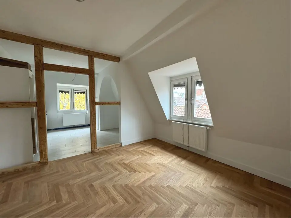 4 Zimmer Wohnung mit 97 m² in Esslingen am Neckar – Bild 4