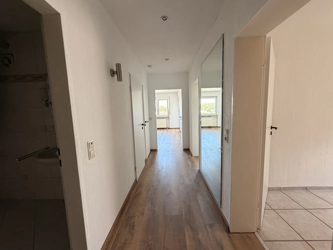 2 Zimmer Wohnung mit 65 m² in Kaiserslautern – Bild 2
