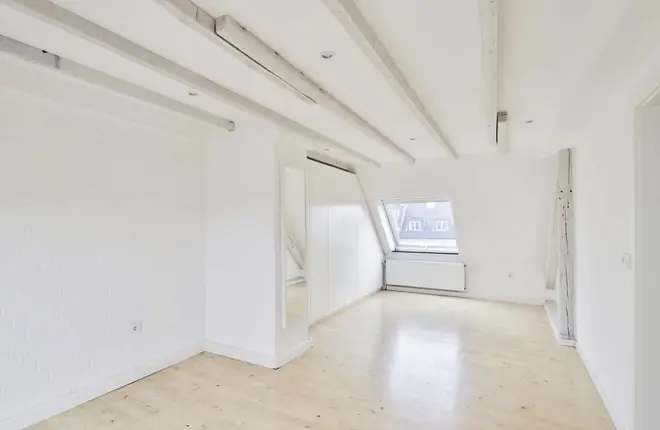 3 Zimmer Wohnung mit 120 m² in Köln – Bild 2