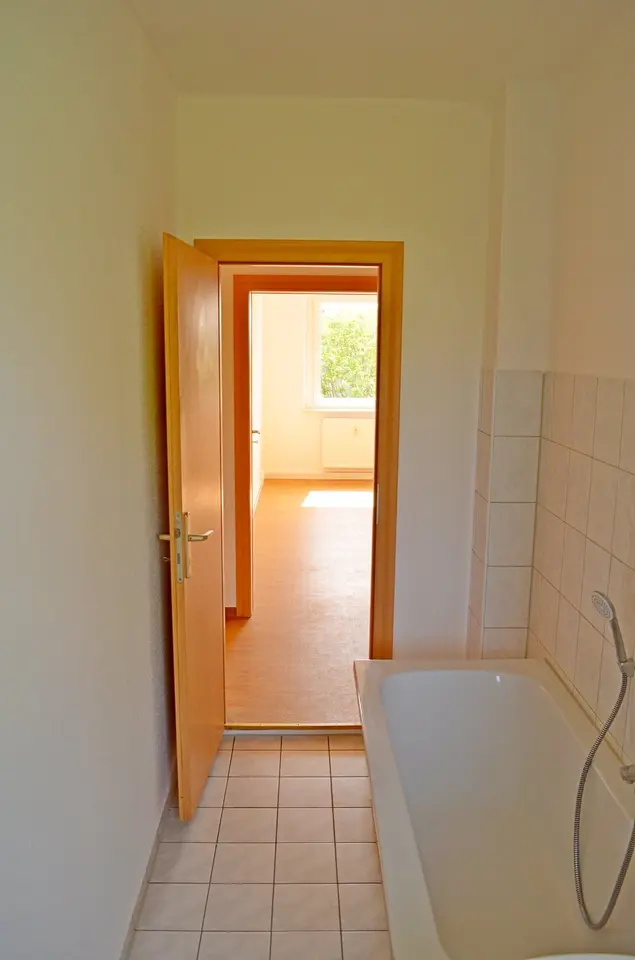4 Zimmer Wohnung mit 72 m² in Sangerhausen – Bild 8