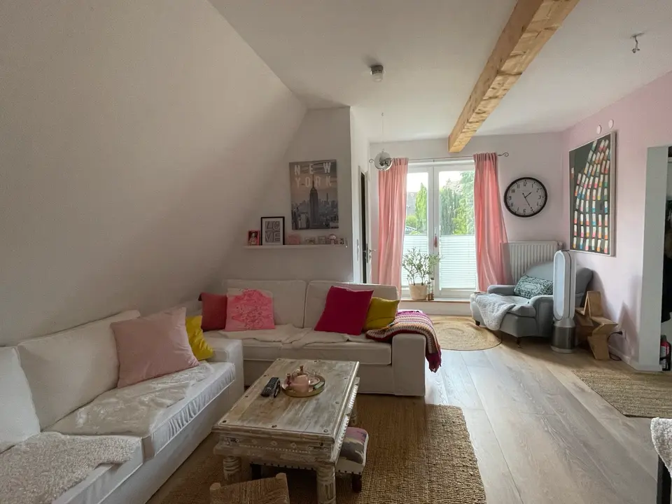 WG-Zimmer mit 120 m² in Norderstedt – Bild 1