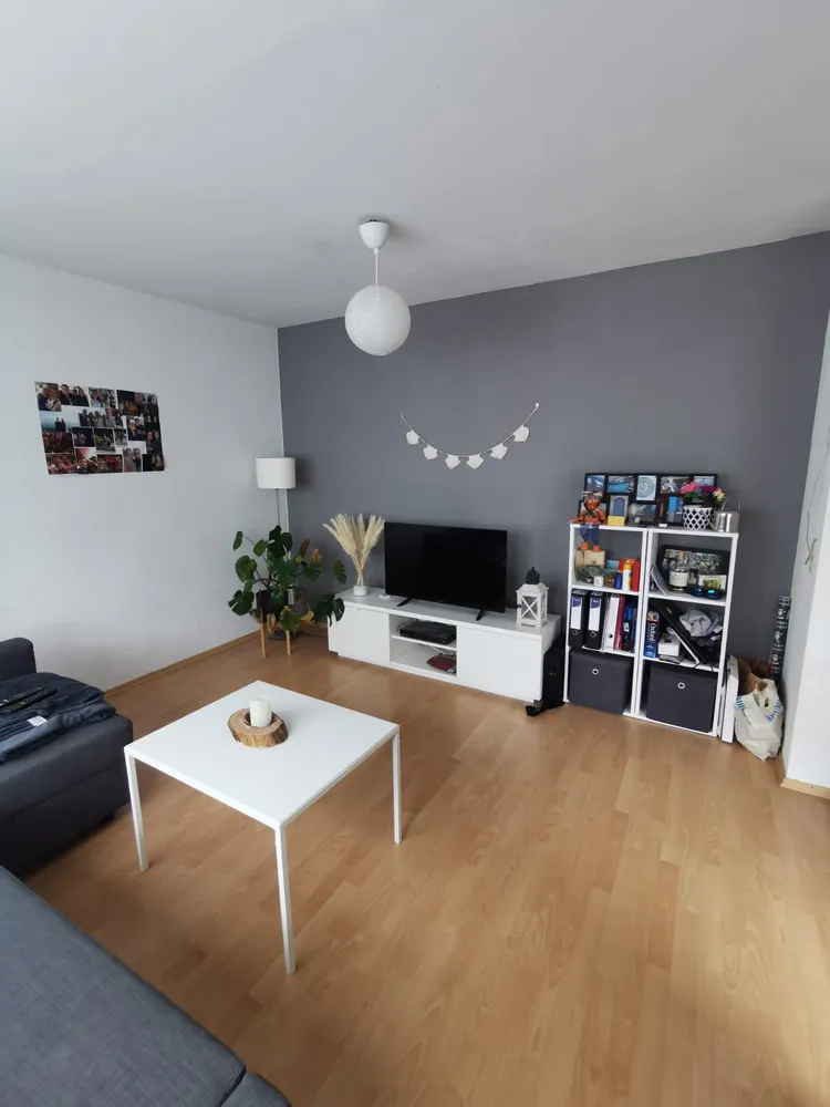 3 Zimmer Wohnung mit 47 m² in Ludwigshafen am Rhein – Bild 1