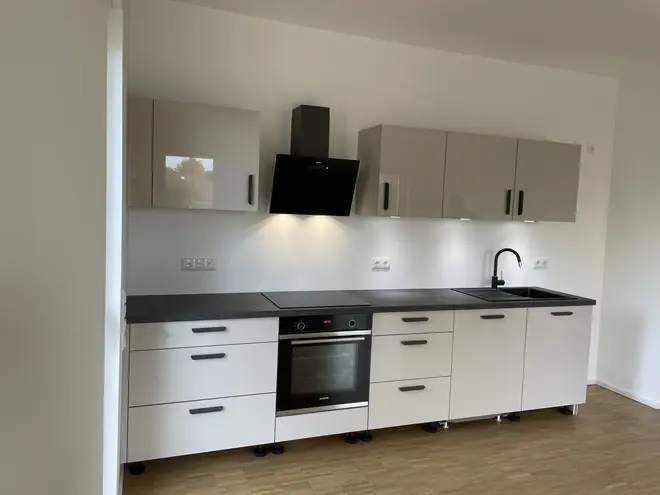 4 Zimmer Wohnung mit 94 m² in Berlin – Bild 2