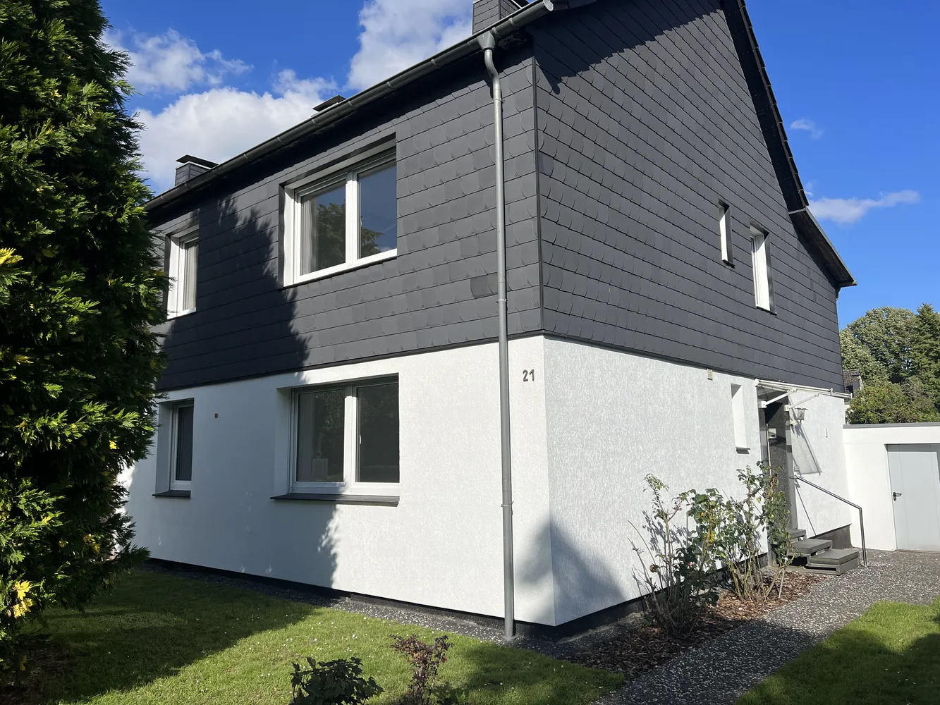 6 Zimmer Haus mit 160 m² in Oberhausen – Bild 1