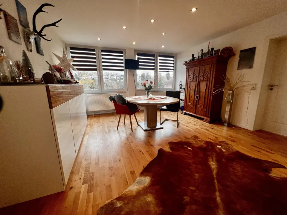 6 Zimmer Wohnung mit 170 m² in Saarbrücken – Bild 5