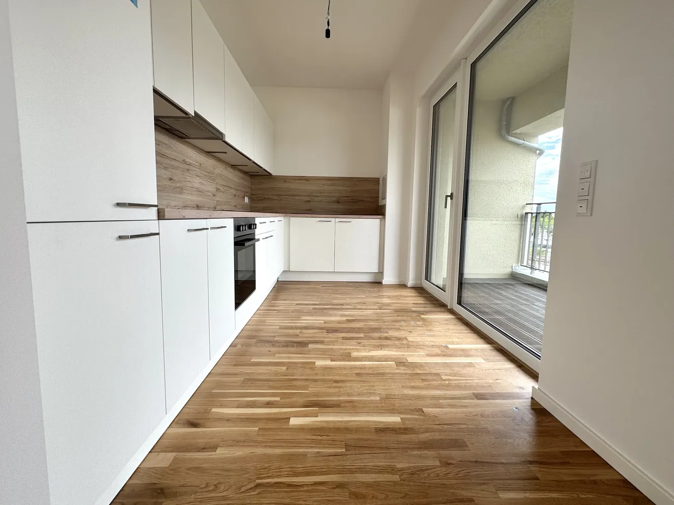 3 Zimmer Wohnung mit 117 m² in Leipzig – Bild 2