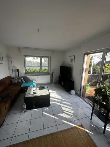 2 Zimmer Wohnung mit 74 m² in Frankfurt am Main – Bild 2