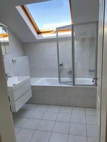 2 Zimmer Wohnung mit 58 m² in Bonn – Bild 6