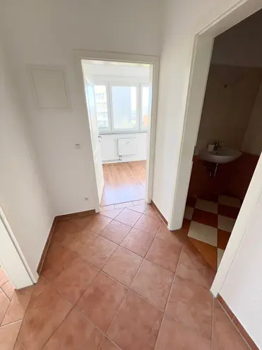 2 Zimmer Wohnung mit 35 m² in Rostock – Bild 10