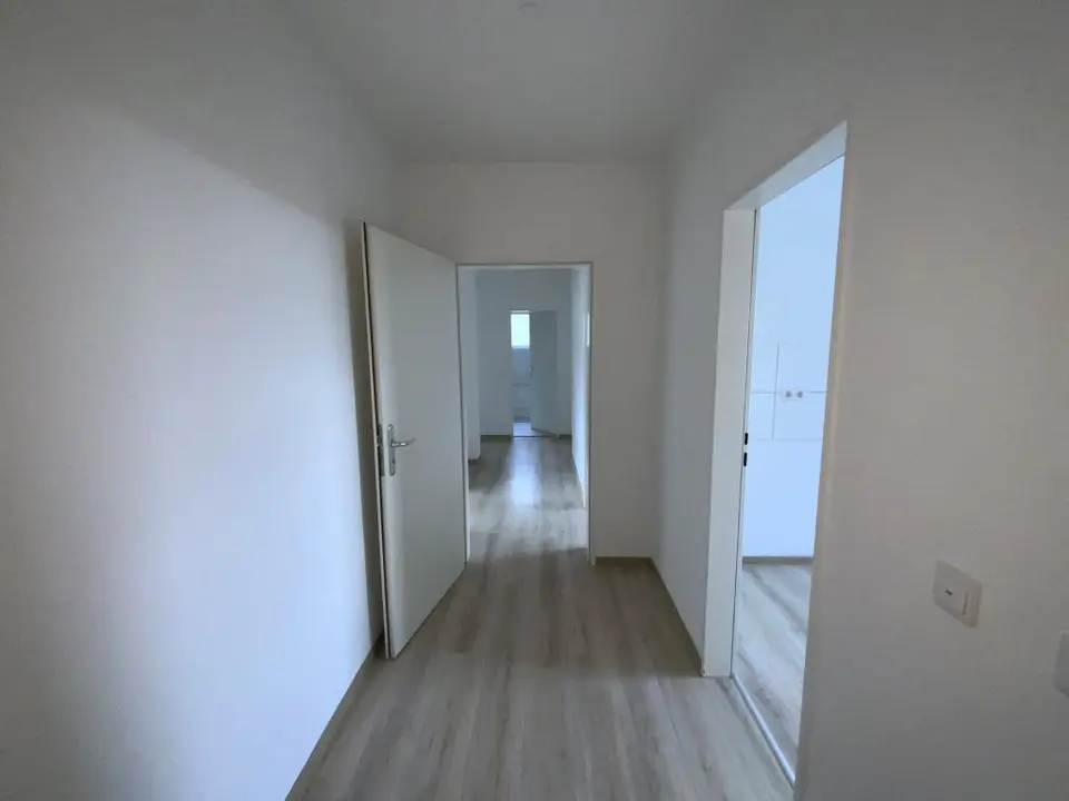 4 Zimmer Wohnung mit 84 m² in Velbert – Bild 4