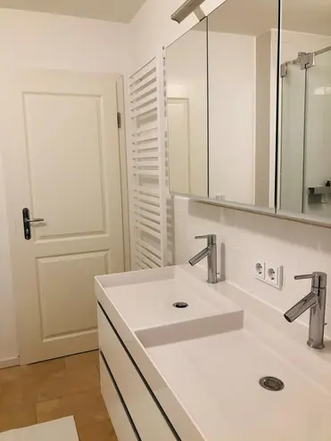 5 Zimmer Wohnung mit 135 m² in München – Bild 9