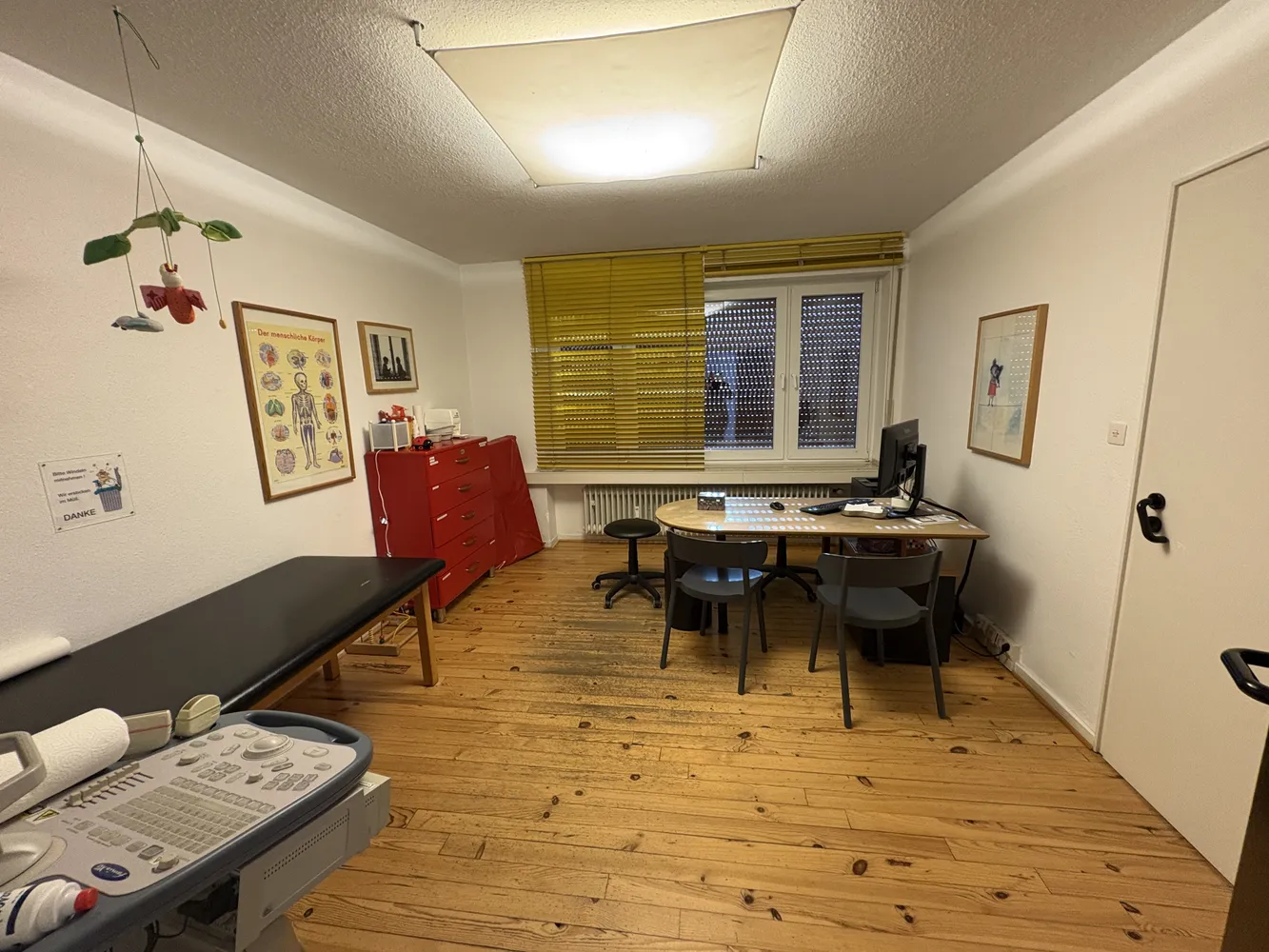 8 Zimmer Wohnung mit 219 m² in Leverkusen – Bild 9