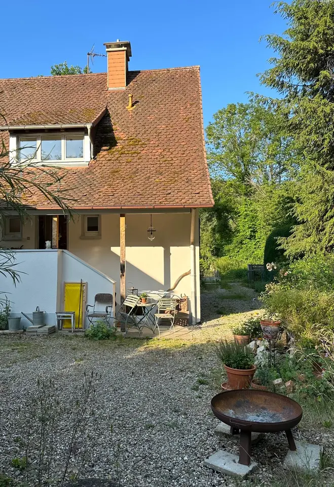 4 Zimmer Haus mit 120 m² in Freiburg im Breisgau – Bild 2