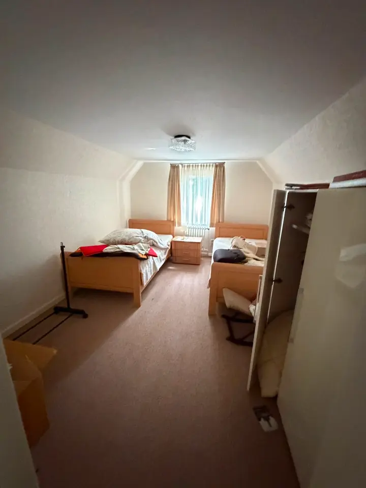 6 Zimmer Wohnung mit 140 m² in Bremerhaven – Bild 2