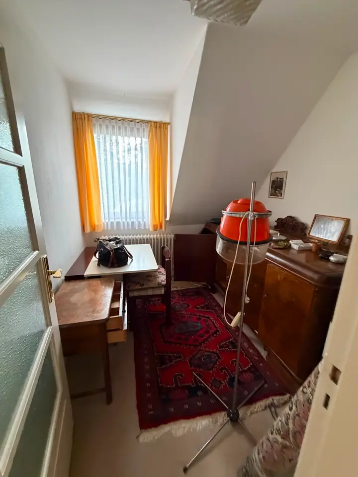6 Zimmer Wohnung mit 140 m² in Bremerhaven – Bild 9