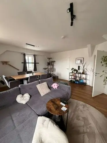 3 Zimmer Wohnung mit 100 m² in Halle (Saale) – Bild 9