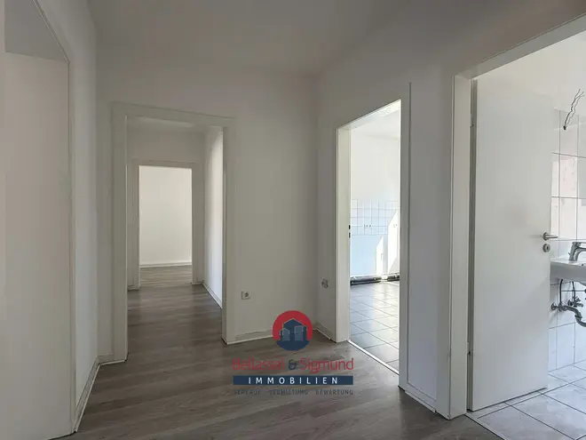 3 Zimmer Wohnung mit 79 m² in Krefeld – Bild 3