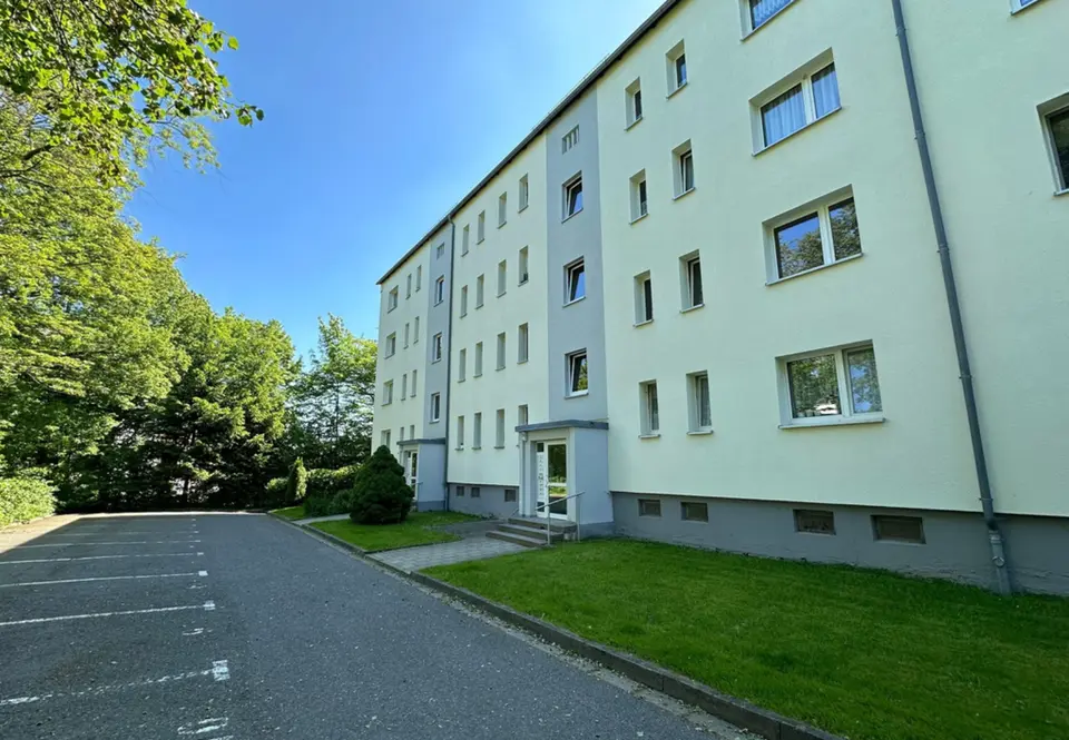 5 Zimmer Wohnung mit 102 m² in Limbach-Oberfrohna – Bild 3
