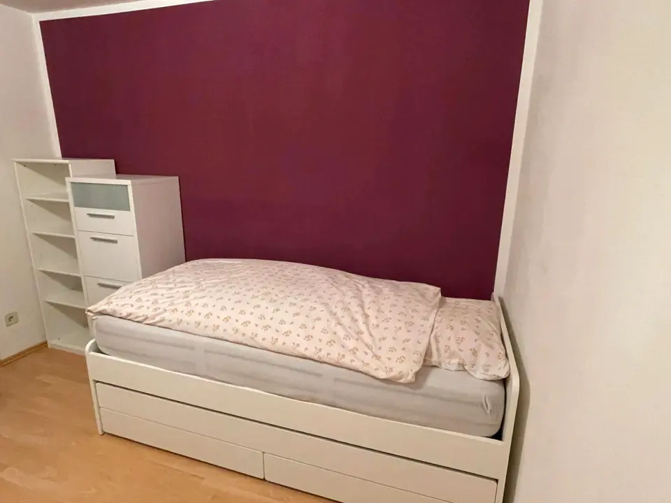 WG-Zimmer mit 92 m² in Aachen – Bild 2